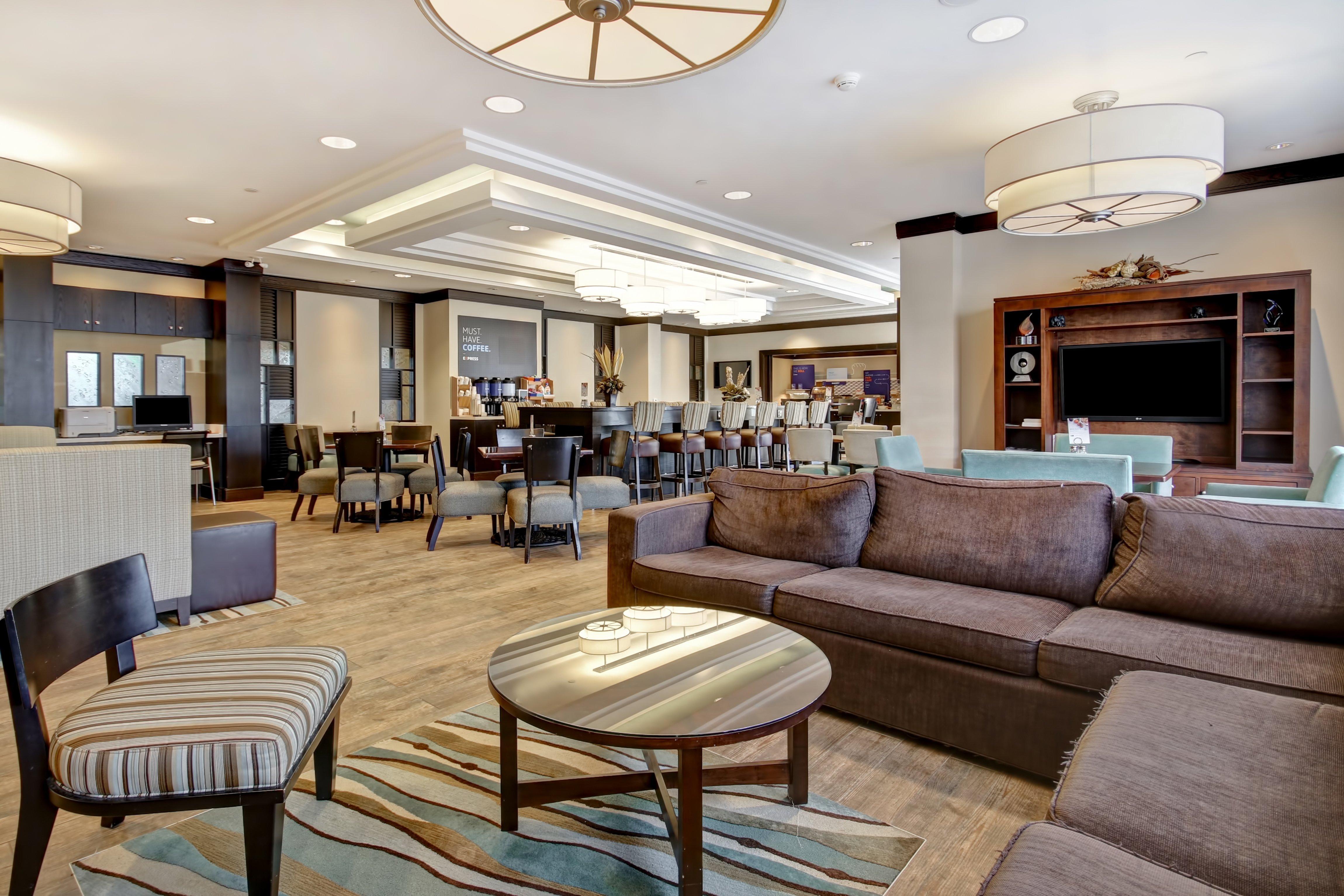 Holiday Inn Express Hotel & Suites Waterloo - St. Jacobs Area By Ihg Exterior foto